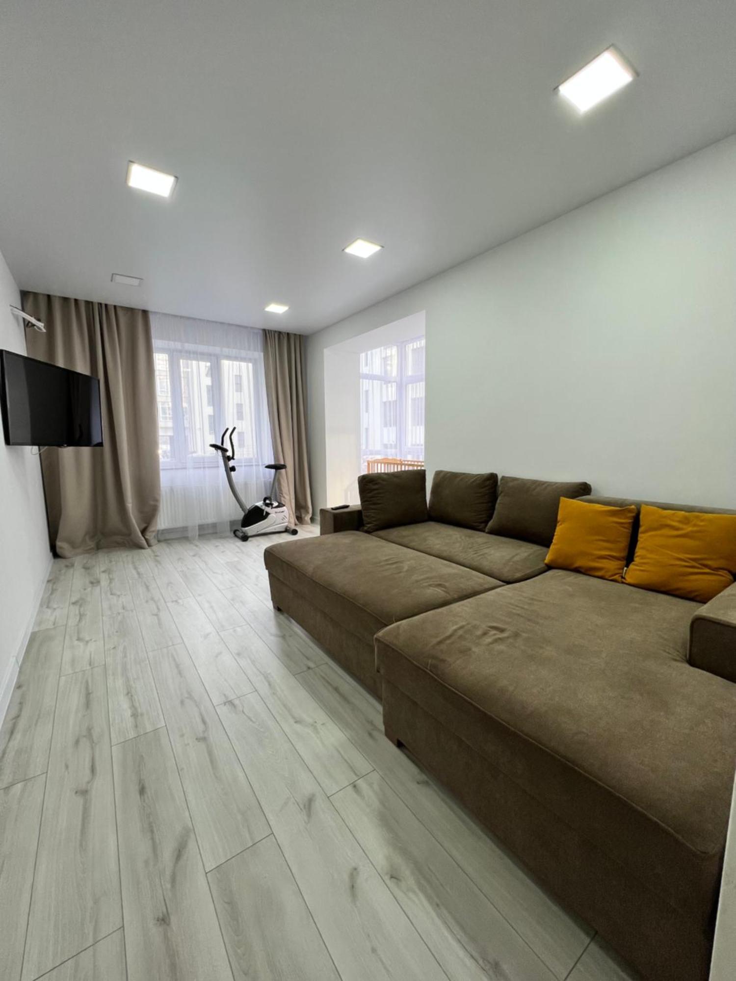 Gold Apartment Vysochana18 Ivano-Frankivsk Exterior foto